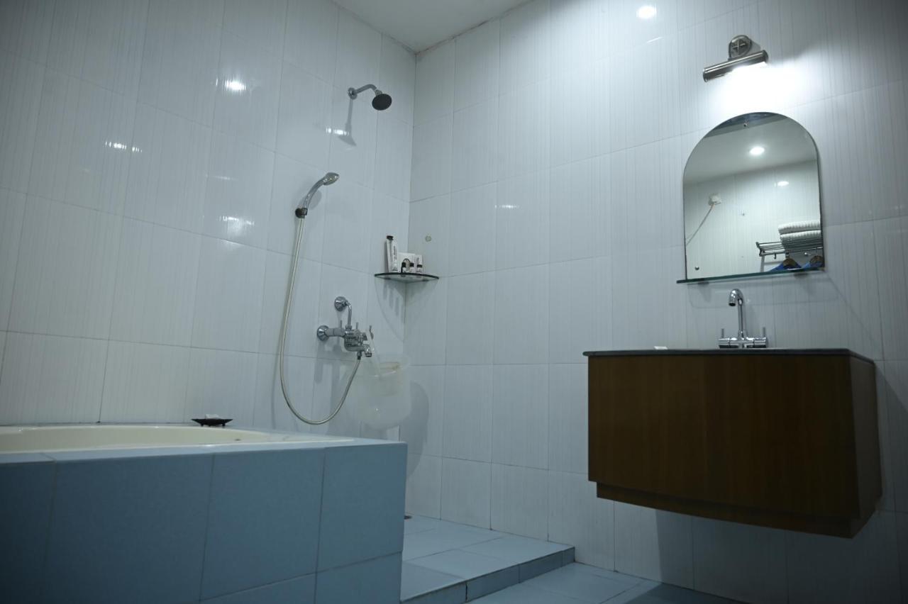 Hotel Dooars Mountain Alipur Duar Exterior photo