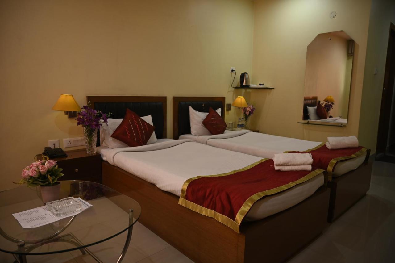 Hotel Dooars Mountain Alipur Duar Exterior photo